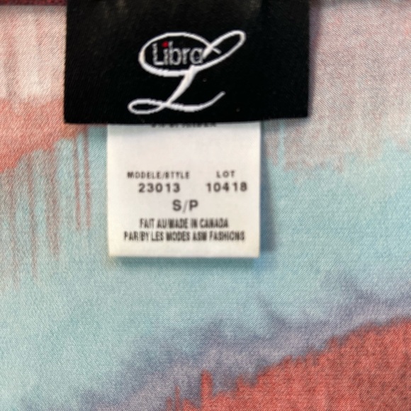 Libra Colorful Scoopneck Topstitch Shirt - Picture 7 of 8